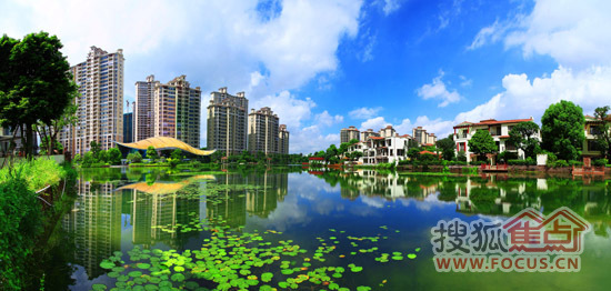 中信森林湖兰溪谷是中信地产十年精心铸建的公园大宅,收官在即.