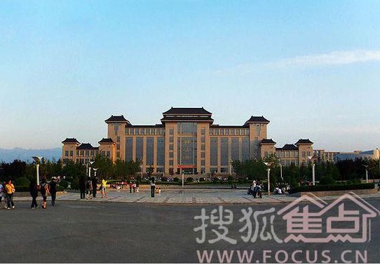 中国最美大学图书馆 b_79080628.jpg