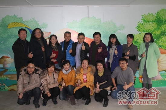大赛组织单位及专家进行评选作品