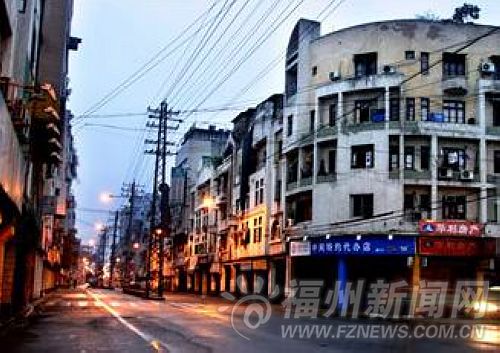 上海西餐厅_上海西餐厅门口图_外滩上海大厦西餐厅