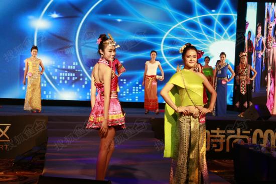千呼万唤始出来 最美东南亚公主加冕之夜华丽揭晓