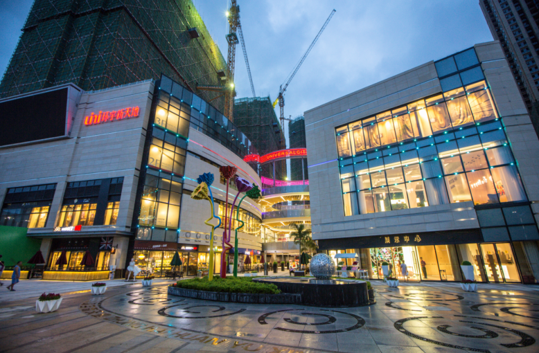 龙华首个地铁mall将开业 打造深圳第二个购物公园