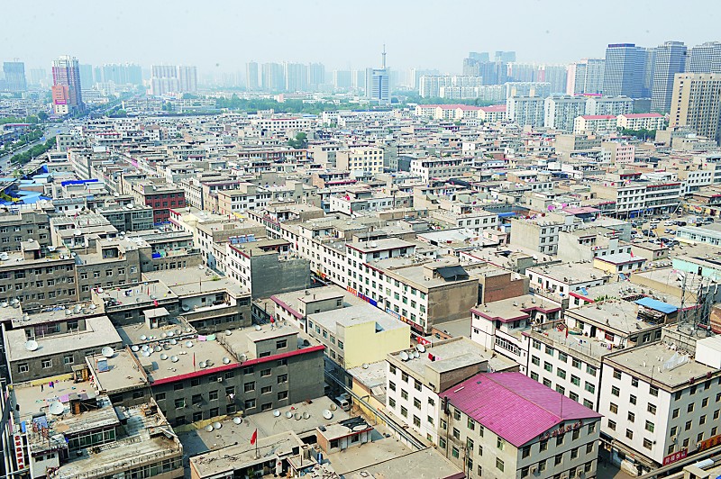 东至滨河西路,南接河西菜市场,西至旧晋祠路,北靠长风西大街,毗邻长风