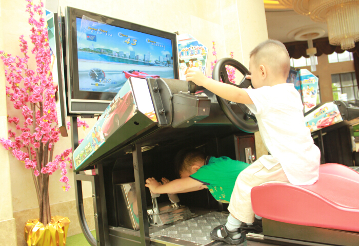 搜狐焦点携观府壹号“缤纷夏日浓情DIY”清凉上演