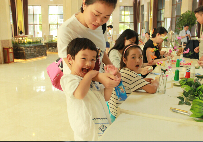 搜狐焦点携观府壹号“缤纷夏日浓情DIY”清凉上演