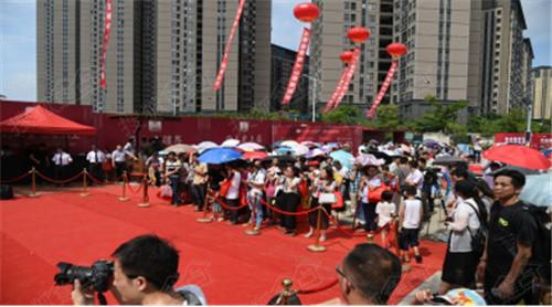 亲临府上生活!正荣府奢阔样板间,7.10大美绽放