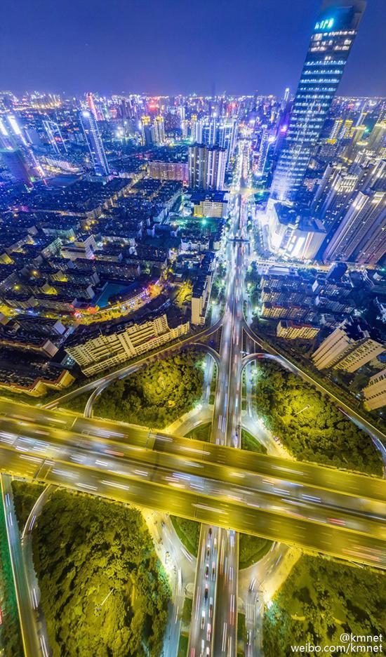 同德昆明广场区域夜景