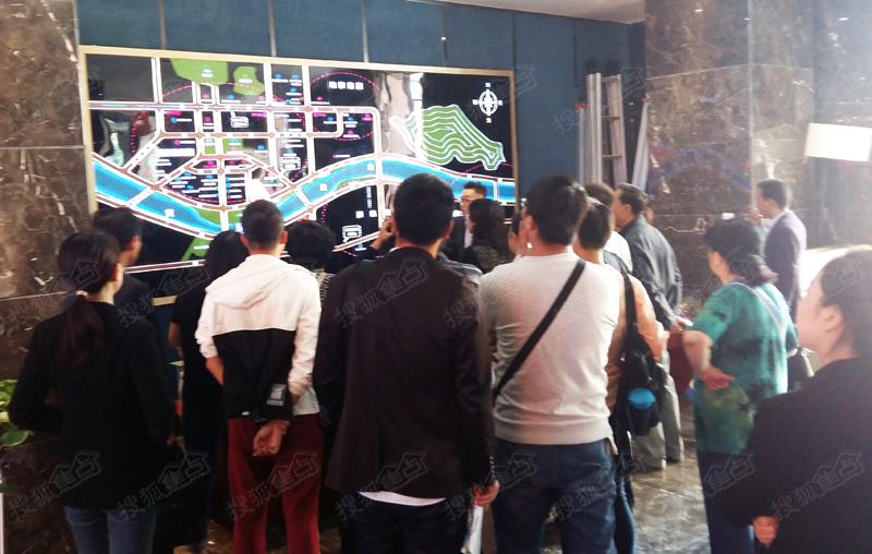 独家优惠 精美礼品 安宁专线看房团网友满载而归