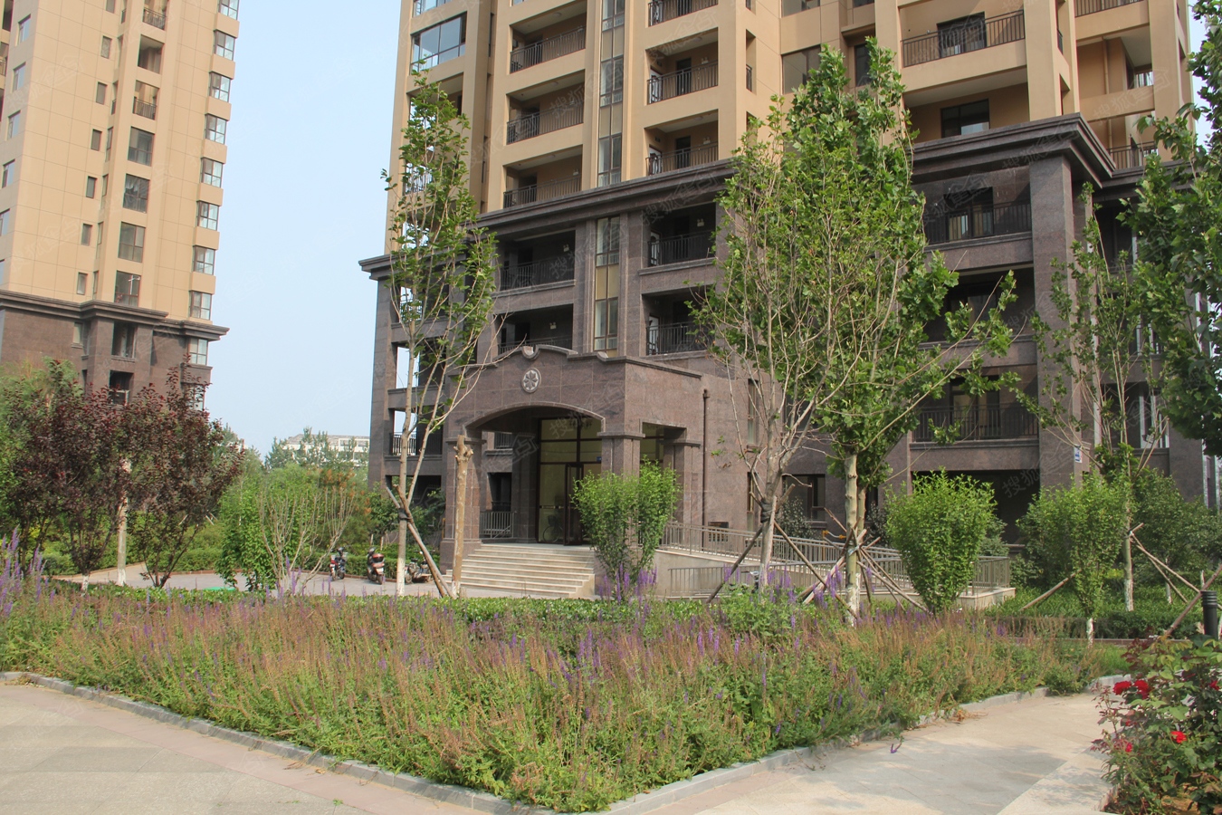 作为距离市民中心最近的项目金屋秦皇半岛一区,现已几近无房可售