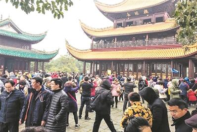 岳阳旅游景点_2018岳阳旅游收入