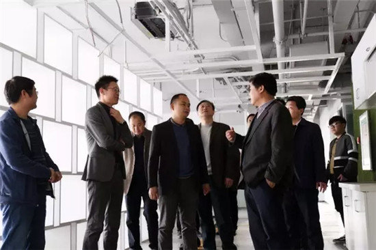 怀孕一个月胎儿图_襄阳组织部一个月收入(2)