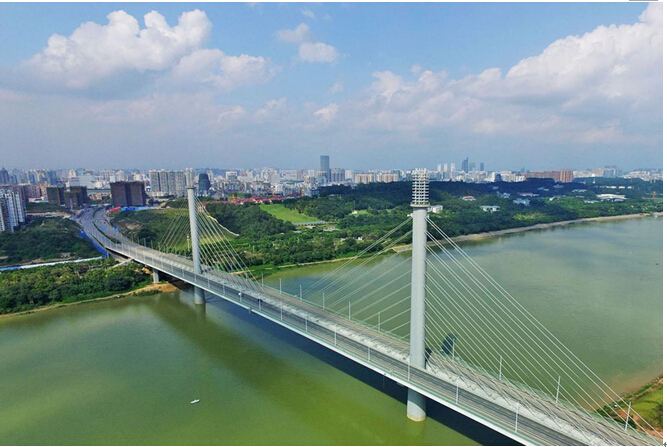 回顾以往,柳沙半岛给老南宁的印象是:离市区远,配套不完善"柳沙以前