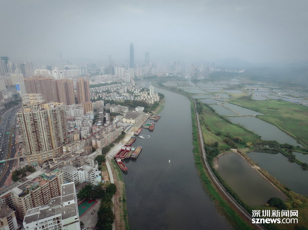 山顶gdp_山顶图片(3)
