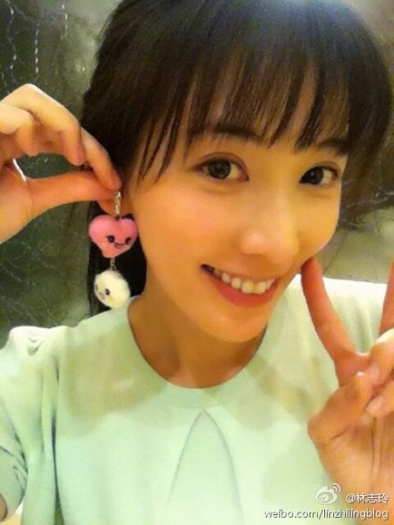 女孩子怎么撒娇卖萌 a_235839821.jpg