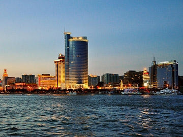b_380872650.jpg
