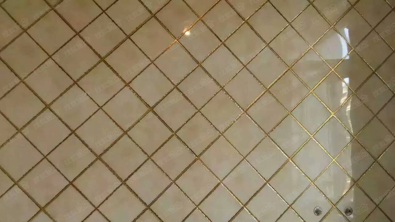b_383860868.jpg