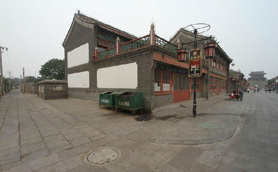 自2003年起秦皇岛市山海关对古城内开始进行古城改造,大批为旅游建设