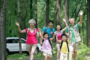 中国人均住宅_中国人均1.02套住房(3)