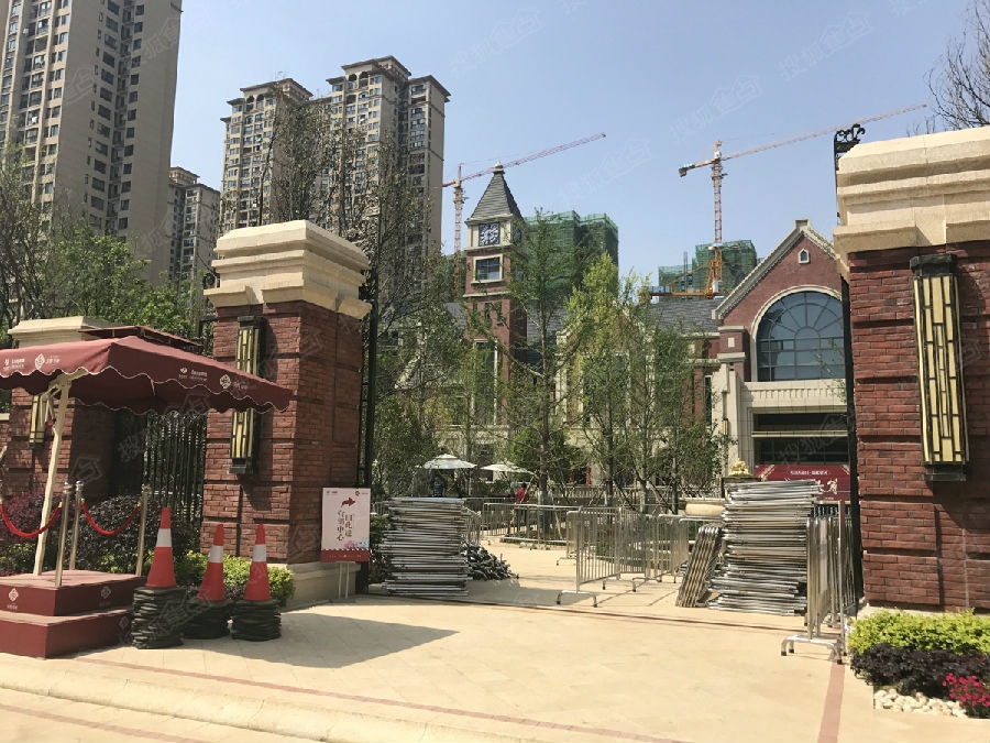 泷悦华府:坐拥光谷核心商圈和配套 片区首个破3万项目-泷悦华府-武汉
