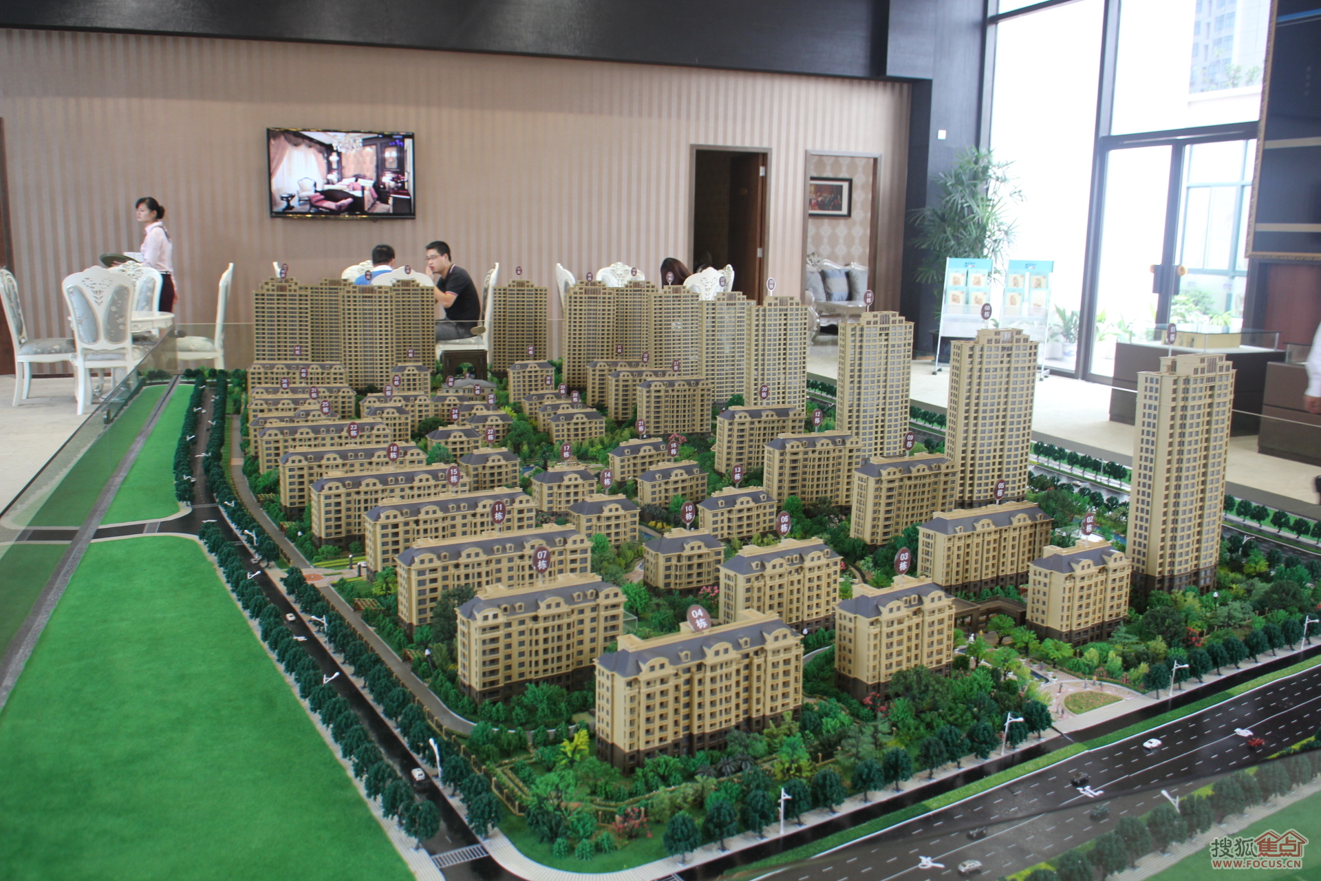 香颂溪岸楼座实景图-扬州搜狐焦点网