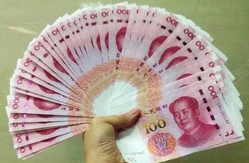 恒大i 公馆接吻大赛来袭,赢取1314现金