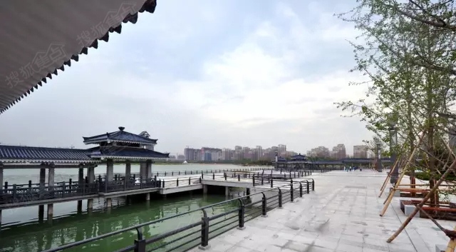 各位亲们你们忘了个好地方这里也离齐盛湖公园很近哦