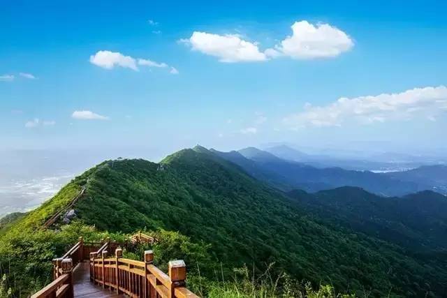 的苏托垸湿地公园规划以及安沙碳汇森林公园规划,此外还有青竹湖公园
