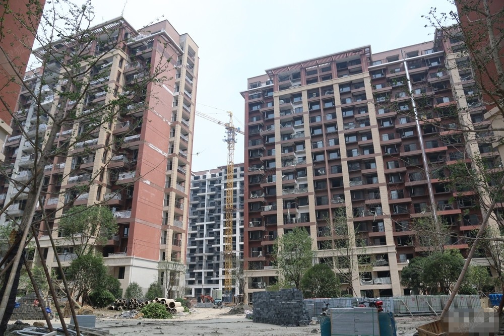 金地格林格林