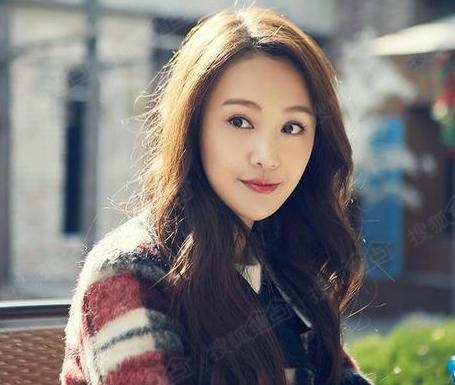 > 郑爽豪宅装修内景 闺房生活照曝光  网传都说郑爽家庭背景很有钱