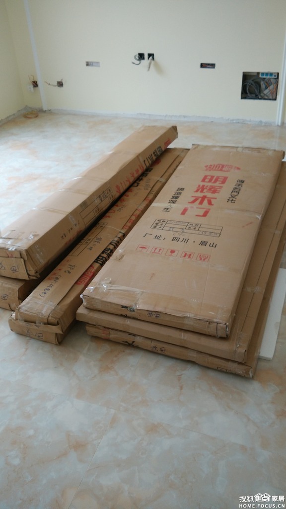 图:【东鹏杯】cyberscot楼顶露台这样装⑤木门,钛镁合金门