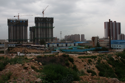 实地探访龙堡村改造现状 学府街东延即将打通