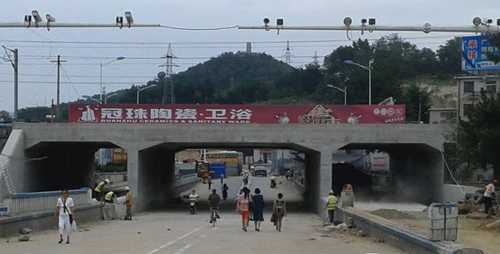 幸福立交桥框架桥完工本月中下旬恢复通车