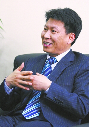 8月14日,上置集团行政总裁蒋旭东因健康理由辞任.