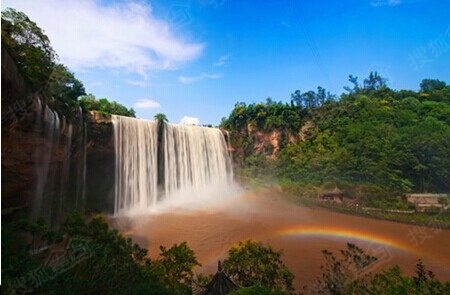 除四季皆有美景可看之外,万州大瀑布景区内的活动也是全年不断.