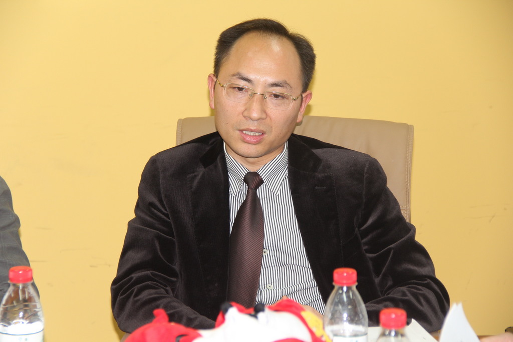 尹志超房贷松绑将释放550万套的改善性住房需求