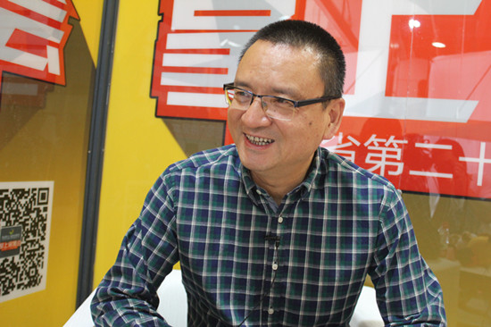 滨江房地产集团副总裁朱立东