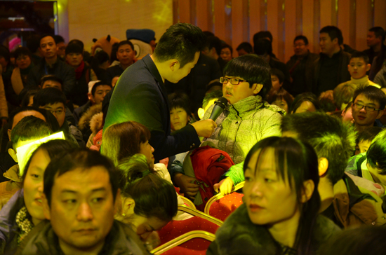 主持人互动我和锦绣文华