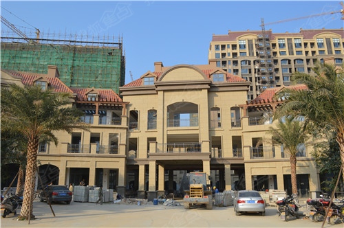 鼎盛大观:10万㎡中庭园林 会所2月份正式开放