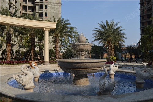 鼎盛大观:10万㎡中庭园林 会所2月份正式开放