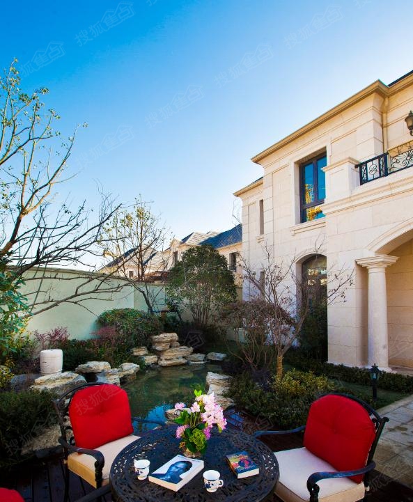 绿城·雅园:先生的别墅 要懂先生的生活