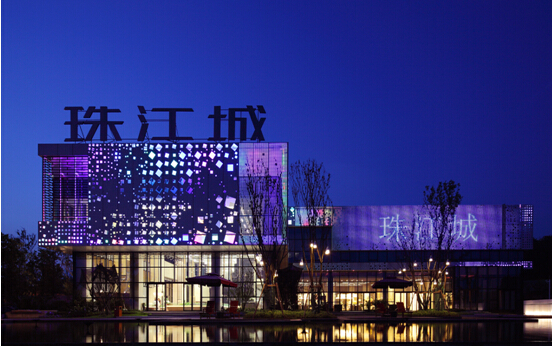 据了解,珠江城位处巴南重点打造的caz核心地段,依长江而建,坐拥三大