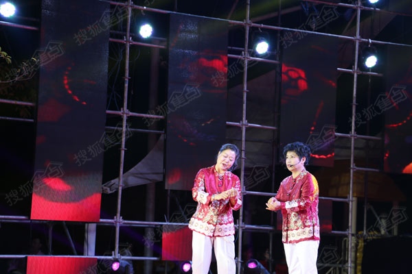 相声《打岔-赞万科》