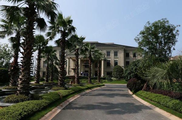 滨江稽山翡翠园实景图