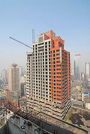 4月7日,瑞安建业发布私有化中华汇具体方案公告,将以21.