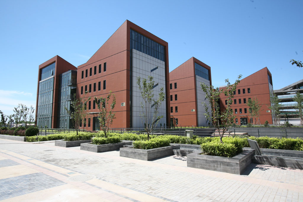 华太设计中山清华坊和空港企业园获建筑大奖