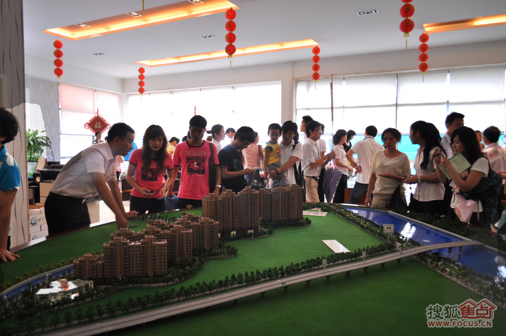 金水湾看房现场