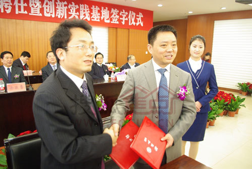 郑州大学正式启动硕士研究生双导师制