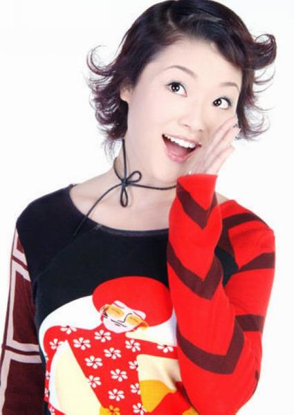 央视最美女主播胡蝶昔日妩媚家居照曝光