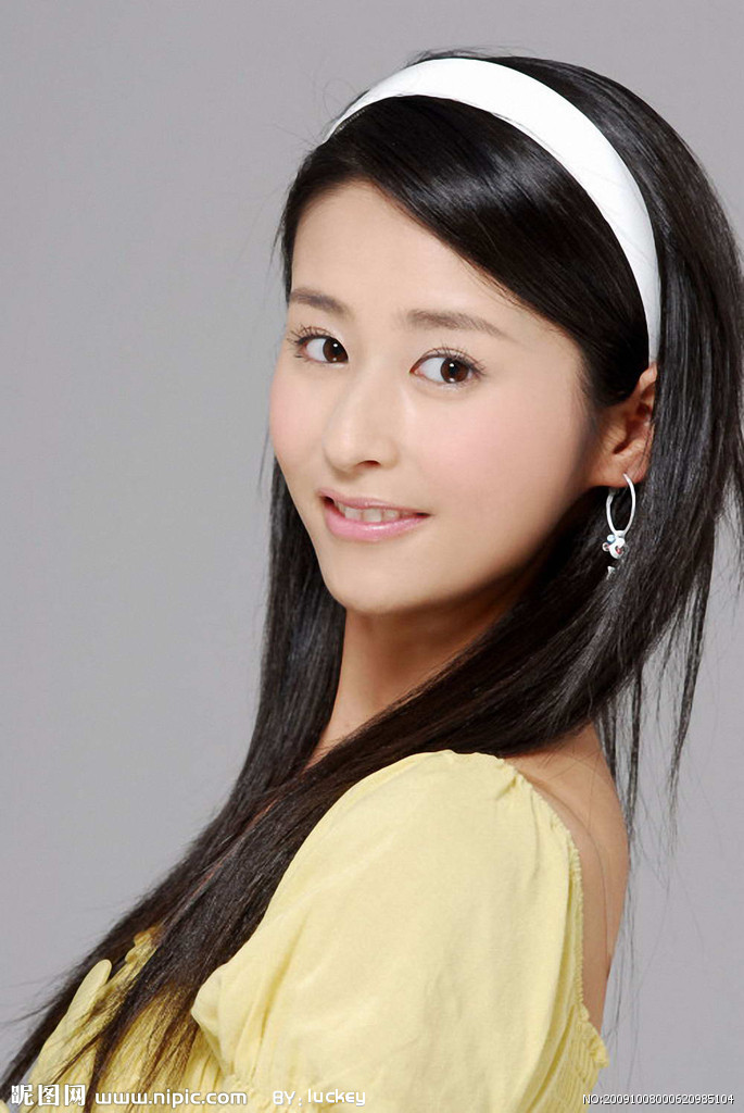 刘颖(颖儿) 被台湾"偶像剧教母"柴智屏看中的颖儿,作为偶像剧女主角和