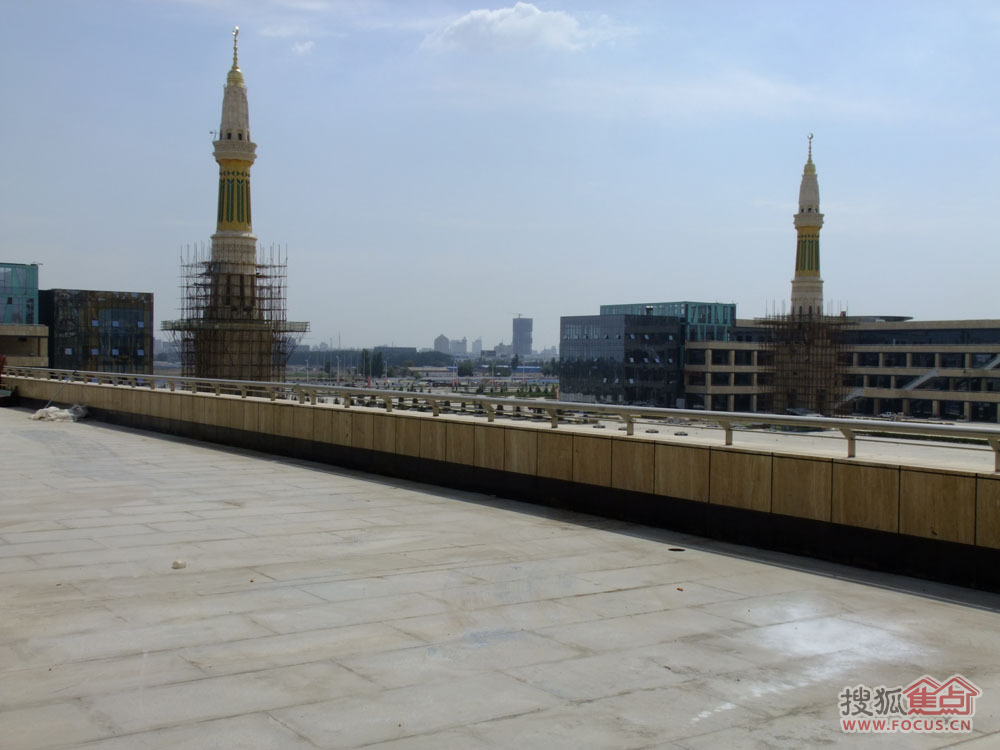 银川市市长王儒贵视察中国穆斯林国际商贸城